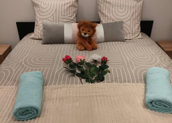 La Grande Fistoire D'annie Couette-café *